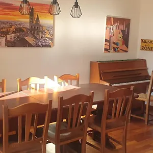 https://ice-alley-home-citt-alta.it-lombardy.com
