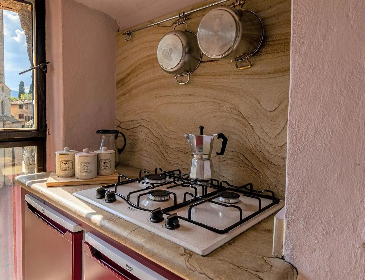 Apartment Torre Salvucci Maggiore Medieval Tower Experience San Gimignano