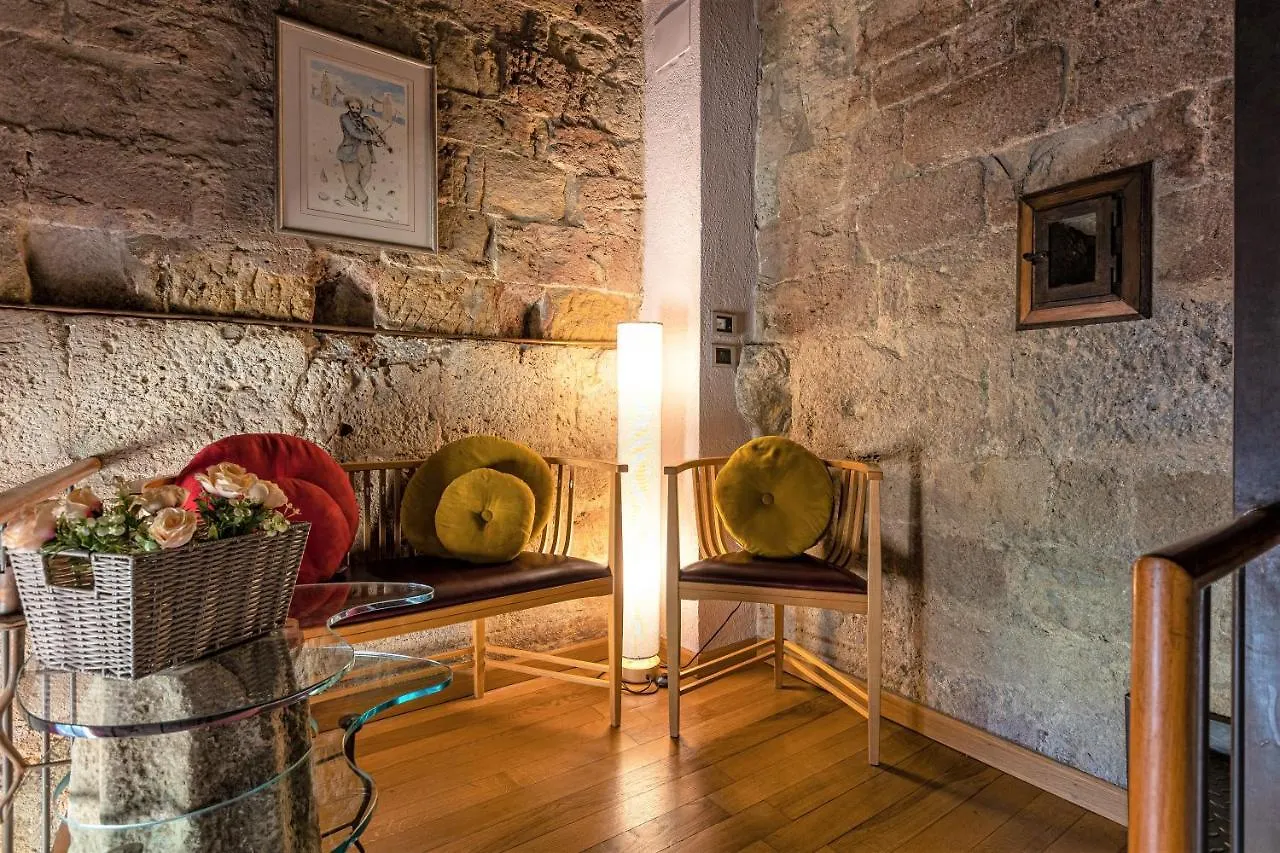 Torre Salvucci Maggiore Medieval Tower Experience San Gimignano 0*,  Italy