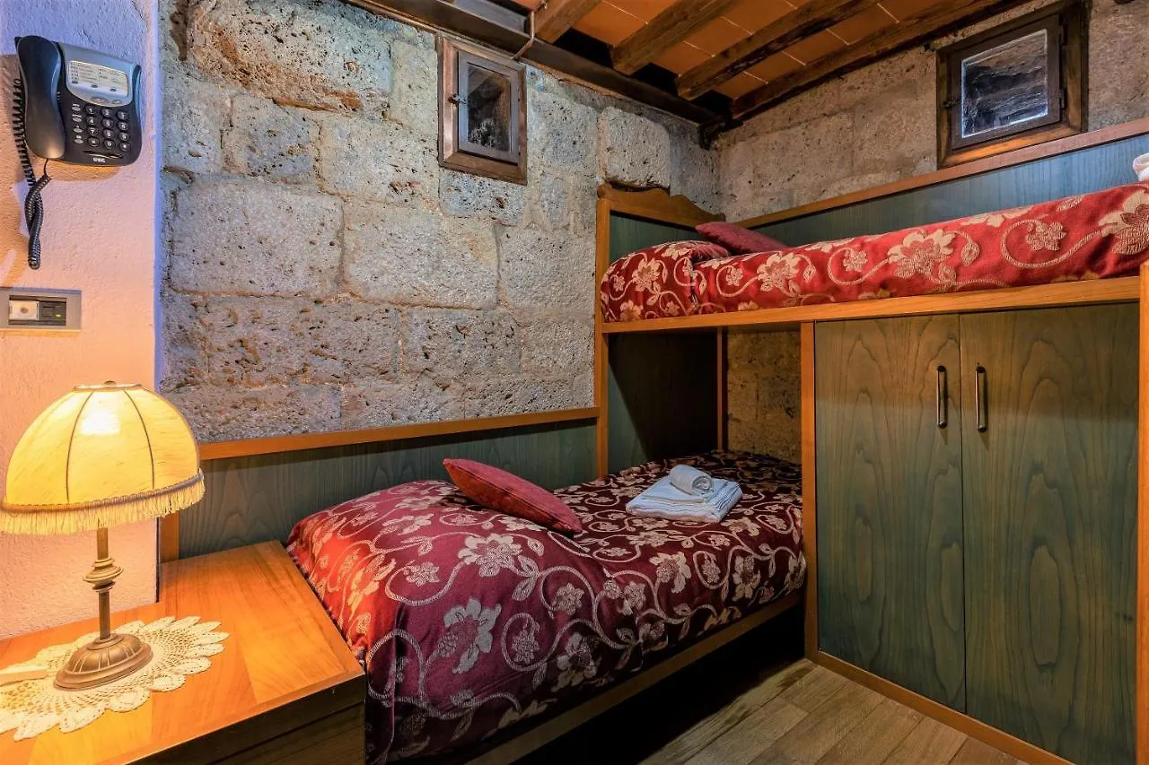 Torre Salvucci Maggiore Medieval Tower Experience San Gimignano 0*,