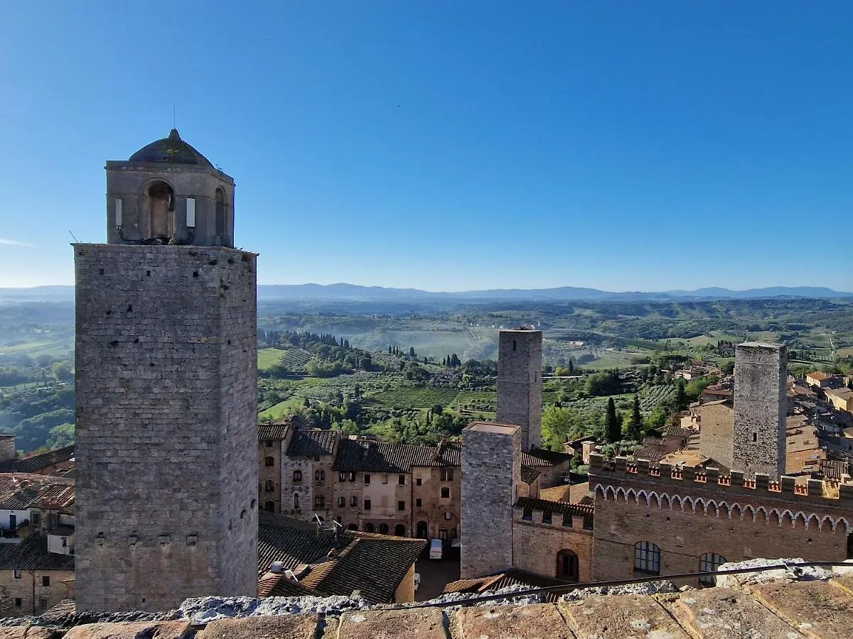 Apartment Torre Salvucci Maggiore Medieval Tower Experience San Gimignano